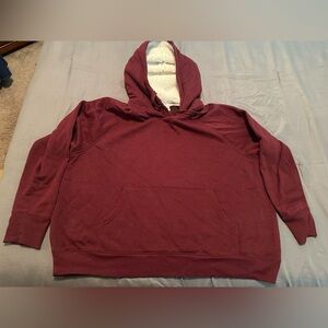 Sherpa lined hoodie by old navy. Burgundy size XXL smoke free home